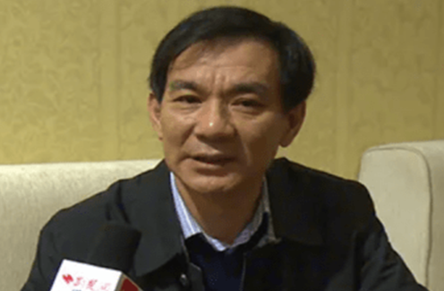 漆雕良仁先生荣登“中国改革开放40年楚商杰出人物”榜
